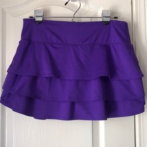 Athleta Running skirt/shorts size Medium